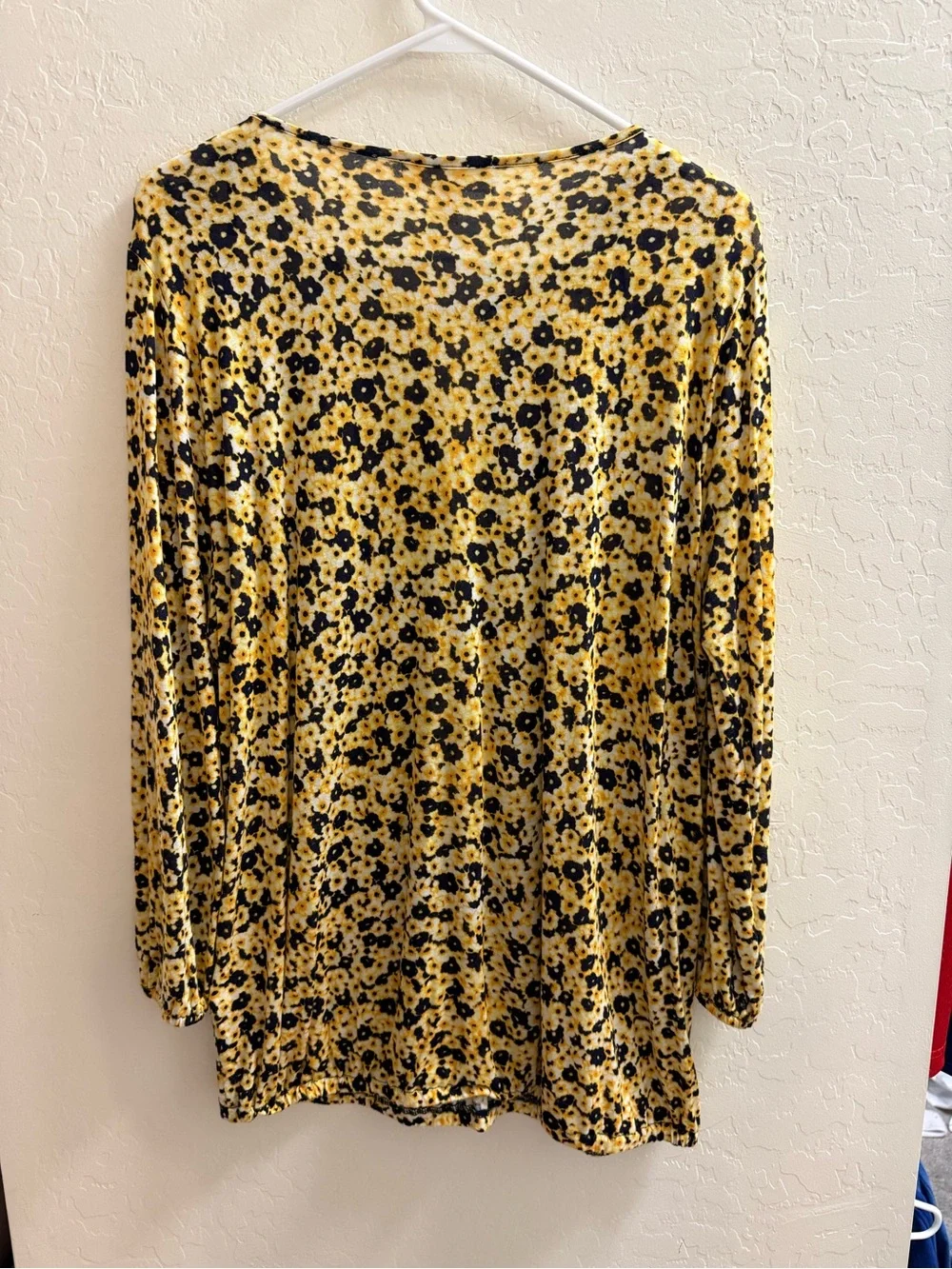 Michael Kors Yellow and Black Floral Keyhole Blouse - Picture 3 of 3
